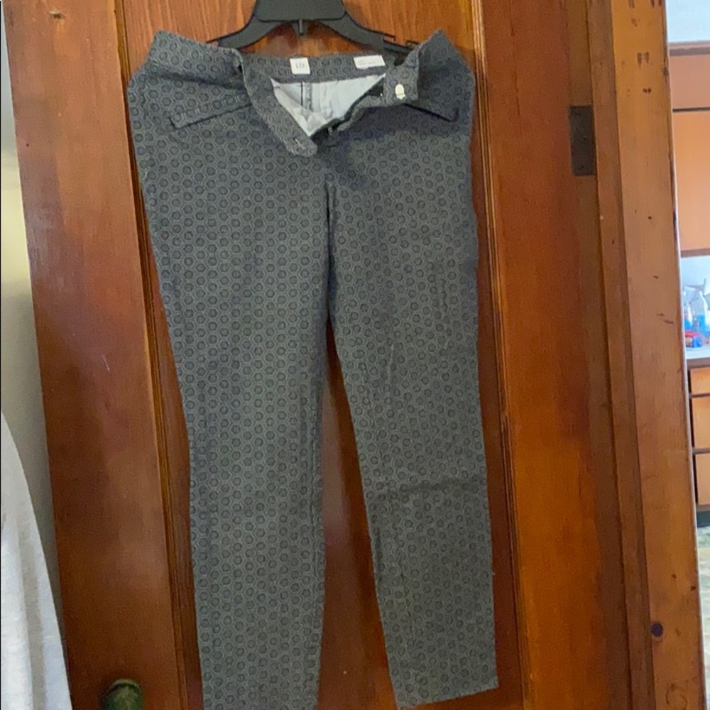 Gap ankle pants size 4